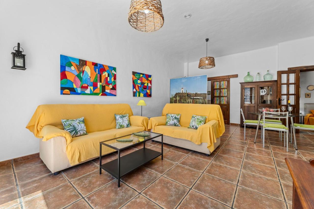 Apartamento Rural Los Roferos Guatiza Exterior photo